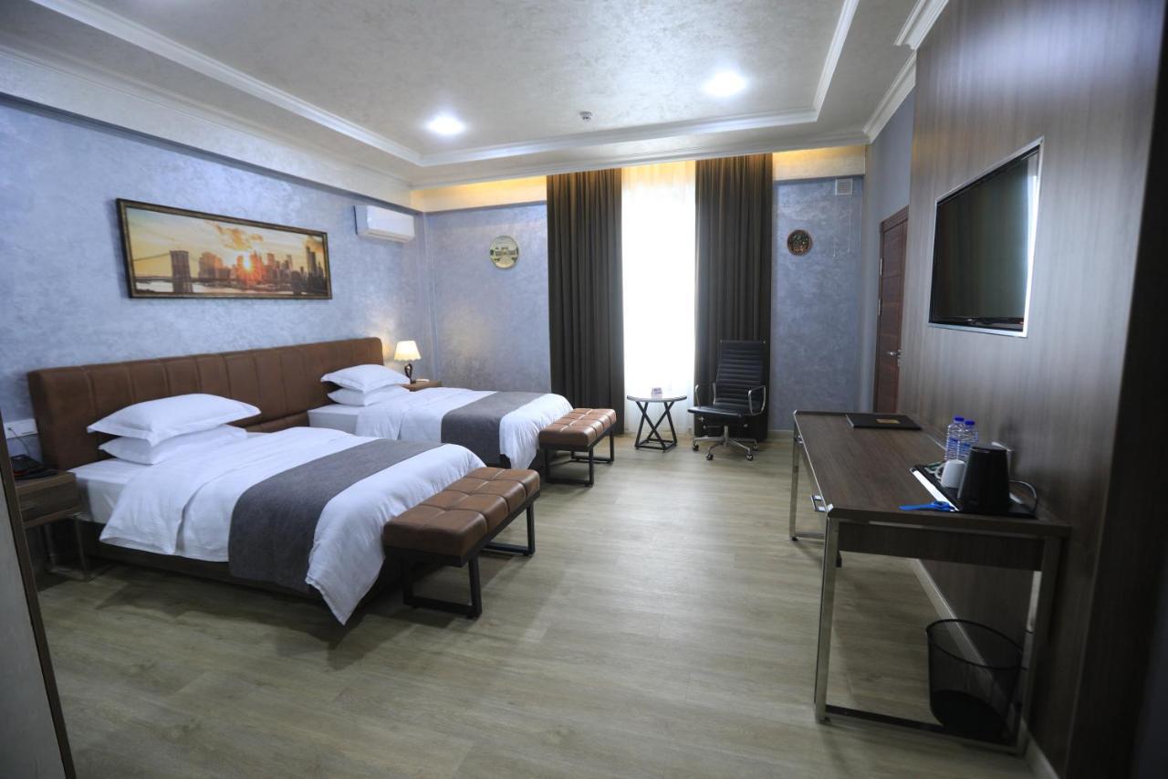 Chlnor Hotel Andijan Exterior foto